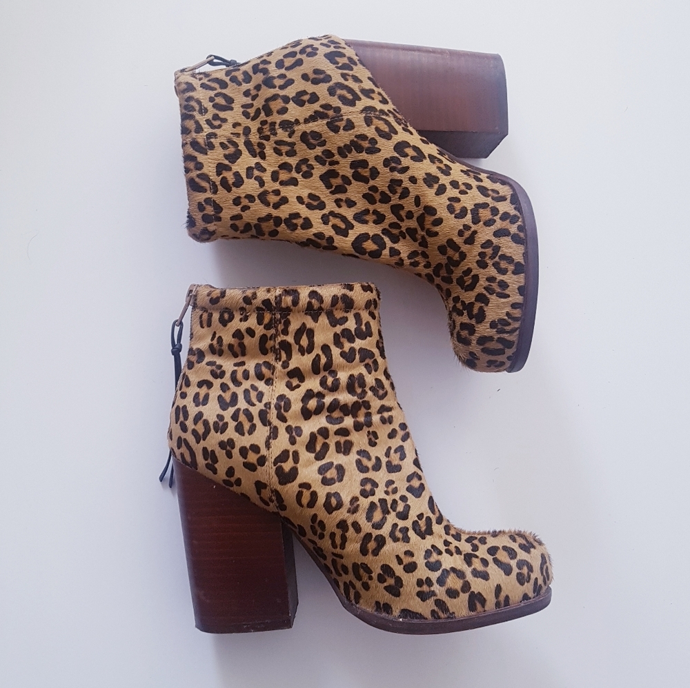 JEFFREY CAMPBELL Leopard Calf Hair Rumble Booties - Picture 6 of 10